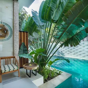 Bed & Breakfast Maha Lokha Balangan 